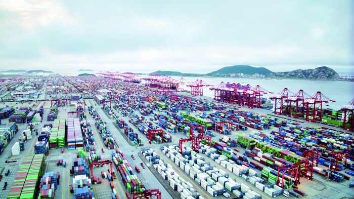 In the first three quarters of the Yangtze River Delta, foreign trade made steady progress: the total value of imports and exports was 11.85 trillion yuan, and many data reached a record high in the same period